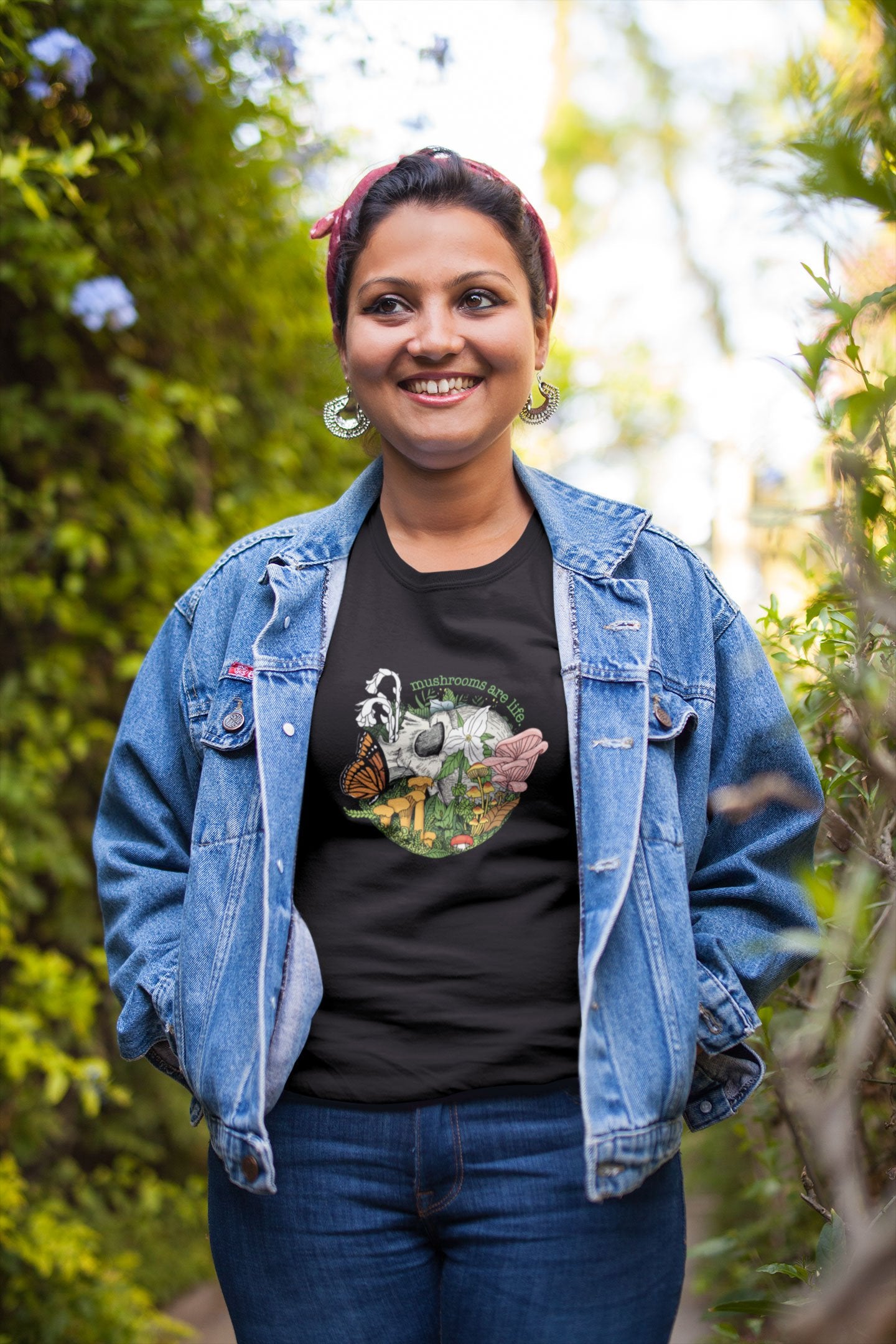 Mushrooms Are Life. T-shirt | Human Skull, Flowers and Fungi | 100% Cotton