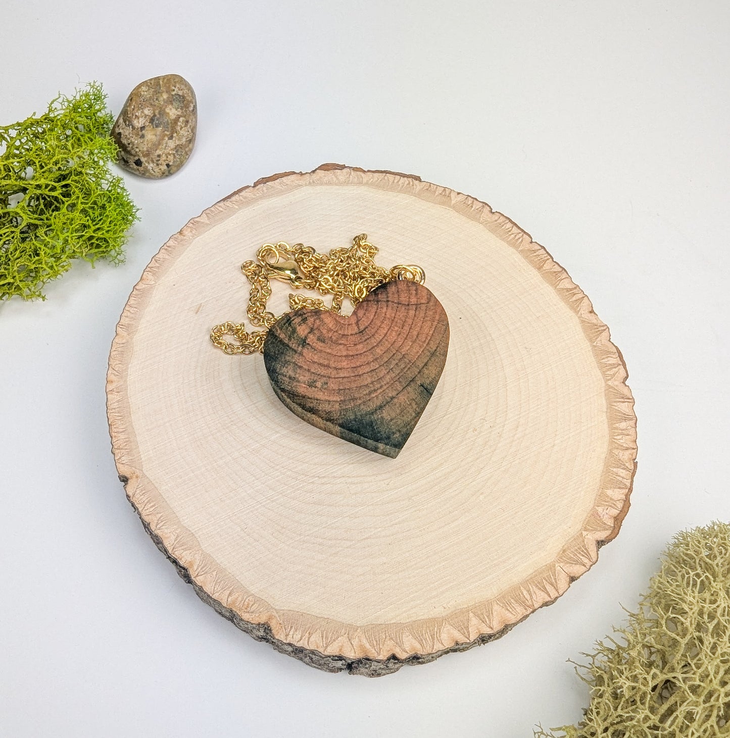 Elf-Wood Heart Pendant #12 | Naturally Fungus-Stained Wood